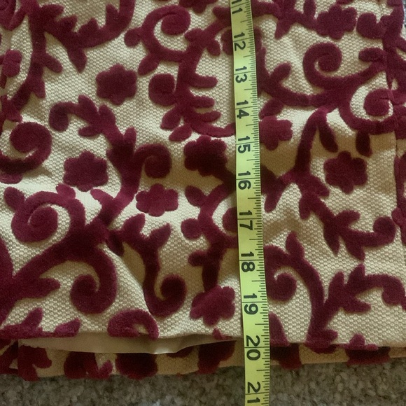 Skirtin Around Red Raised Velvet Patterned Skirt Size 6 Cotton Lined - Picture 11 of 11